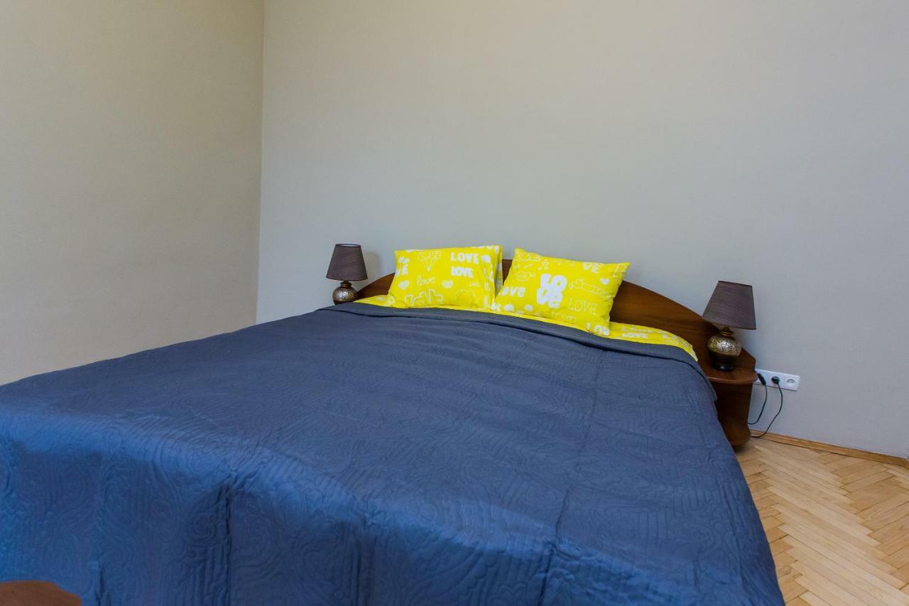 Apartments On Sholom Aleichem Та Ще Варіант Поруч Lviv Kültér fotó