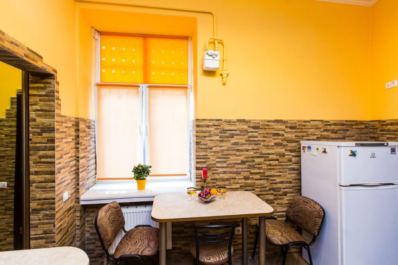Apartments On Sholom Aleichem Та Ще Варіант Поруч Lviv Kültér fotó